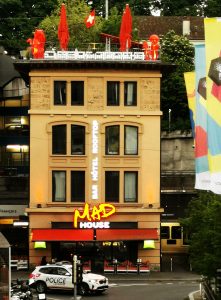 ibis Styles Lausanne Center MAD House