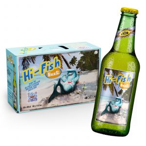 Flasche und 10-Pack Karton von Hi-Fish Beer Botella y cartón de 10 paquetes de cerveza Hi-Fish